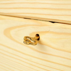 Skrzynka Drewniana Kopertówka 40x30x23 cm kluczyk